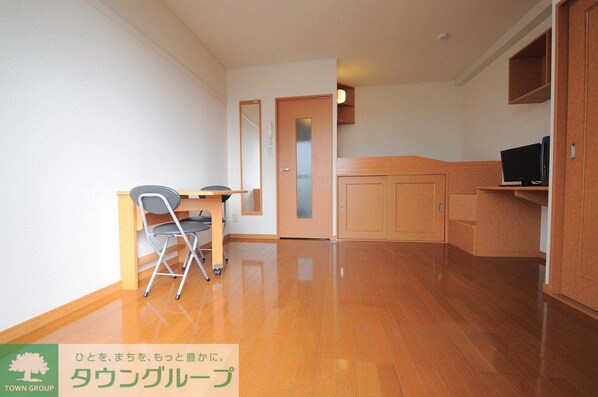 レオパレス雷塚の物件内観写真